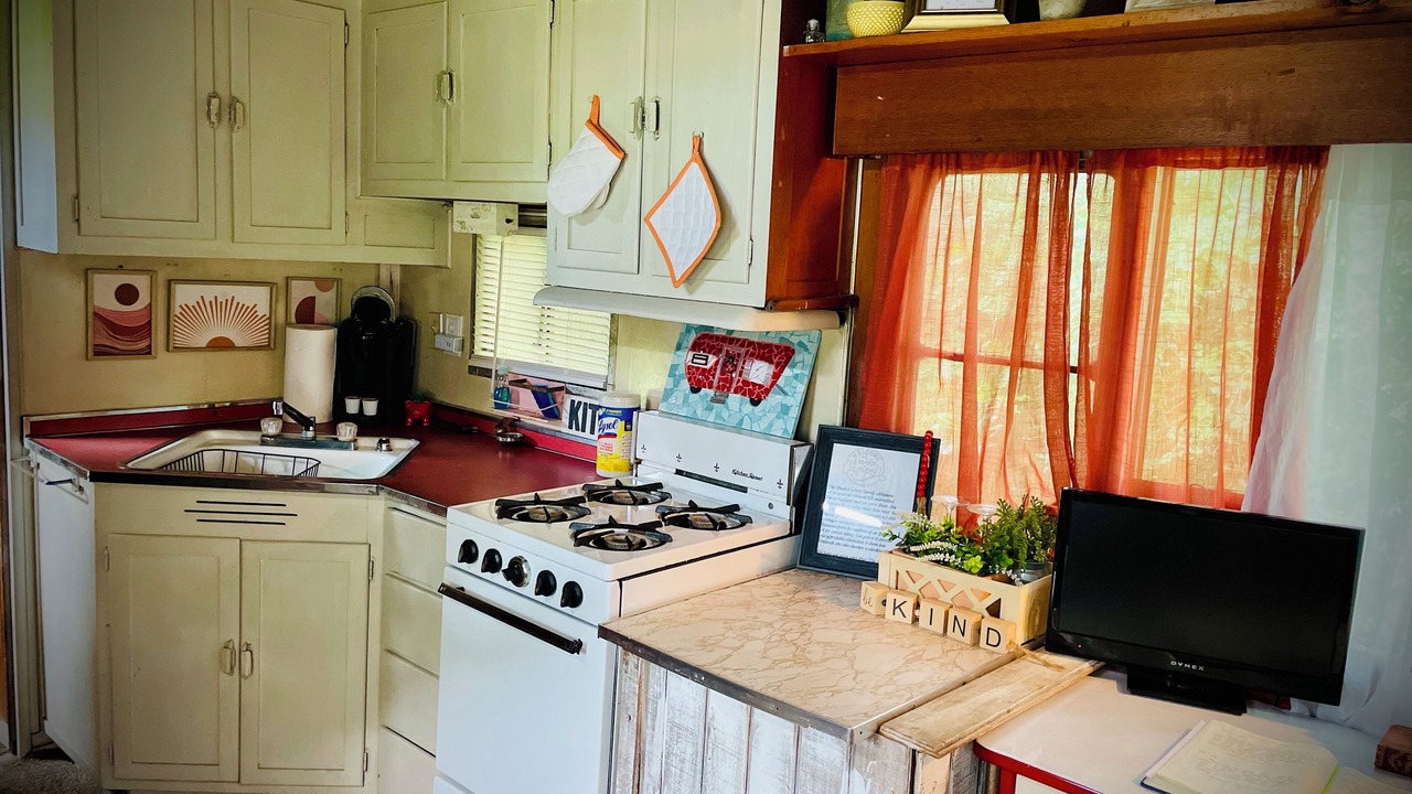 Photo of Kitchen in Foley
