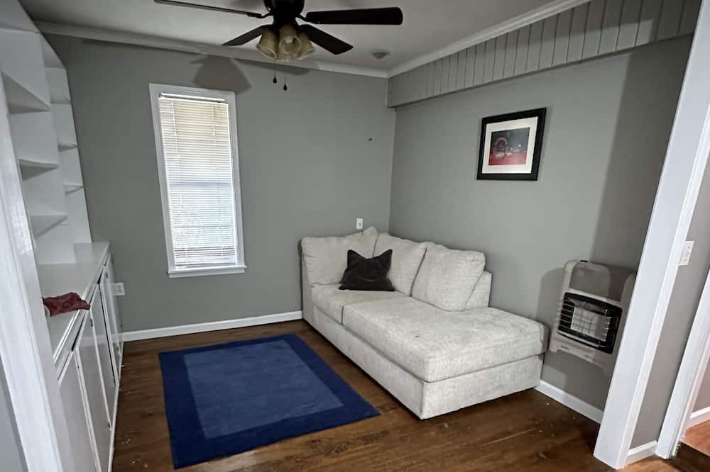 Photo of Bedroom in Forest