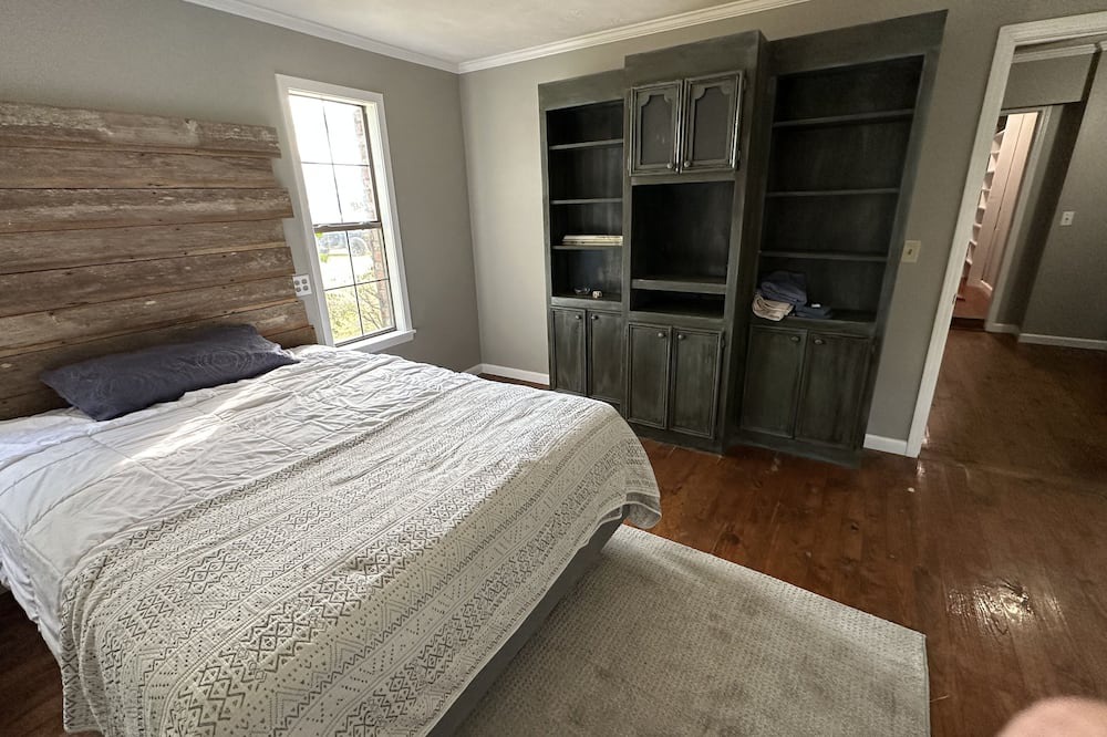 Photo of Bedroom in Forest