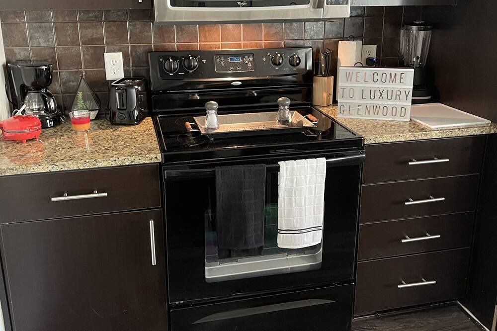 Photo of Kitchen in North Ormewood Park