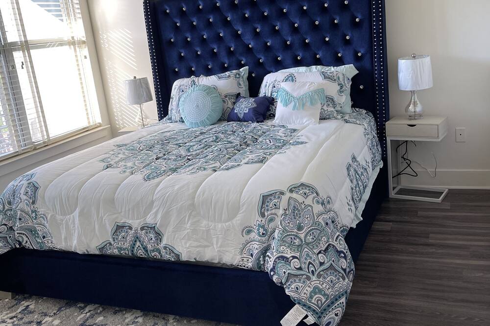Photo of Bedroom in North Ormewood Park