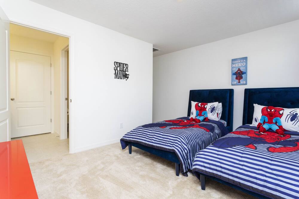 Photo of Bedroom in Davenport