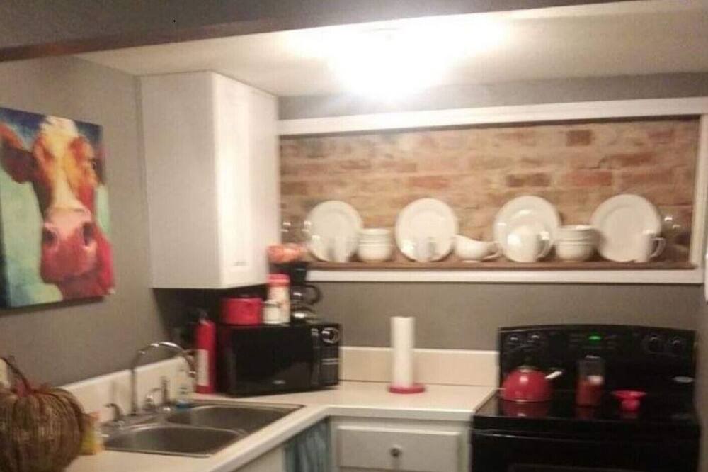 Photo of Kitchen in Donalsonville