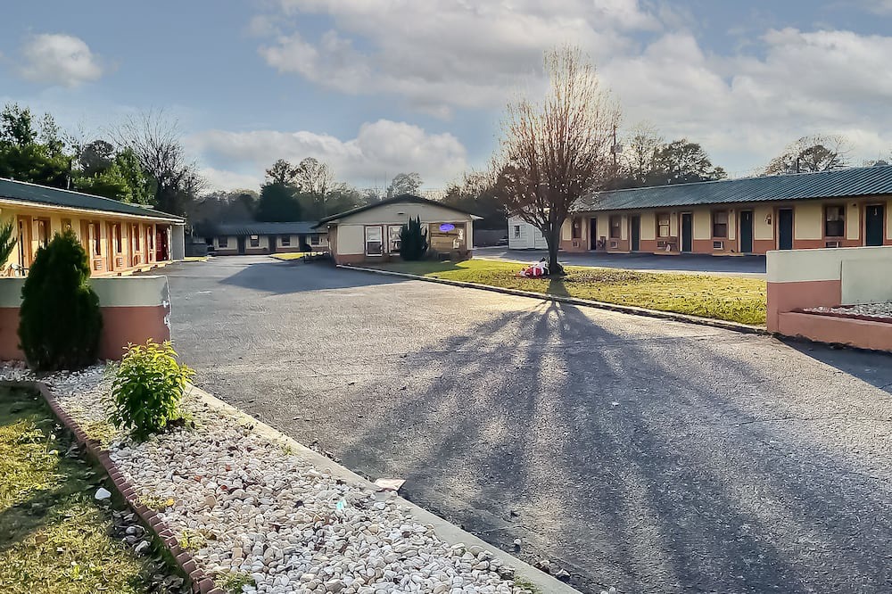 Photo of Outdoor in Tallassee
