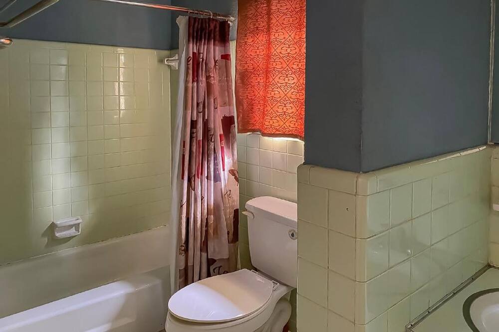 Photo of Bathroom in Tallassee