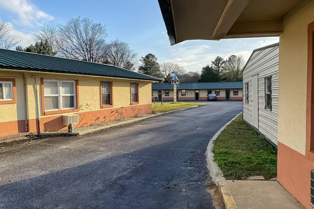 Photo of Outdoor in Tallassee