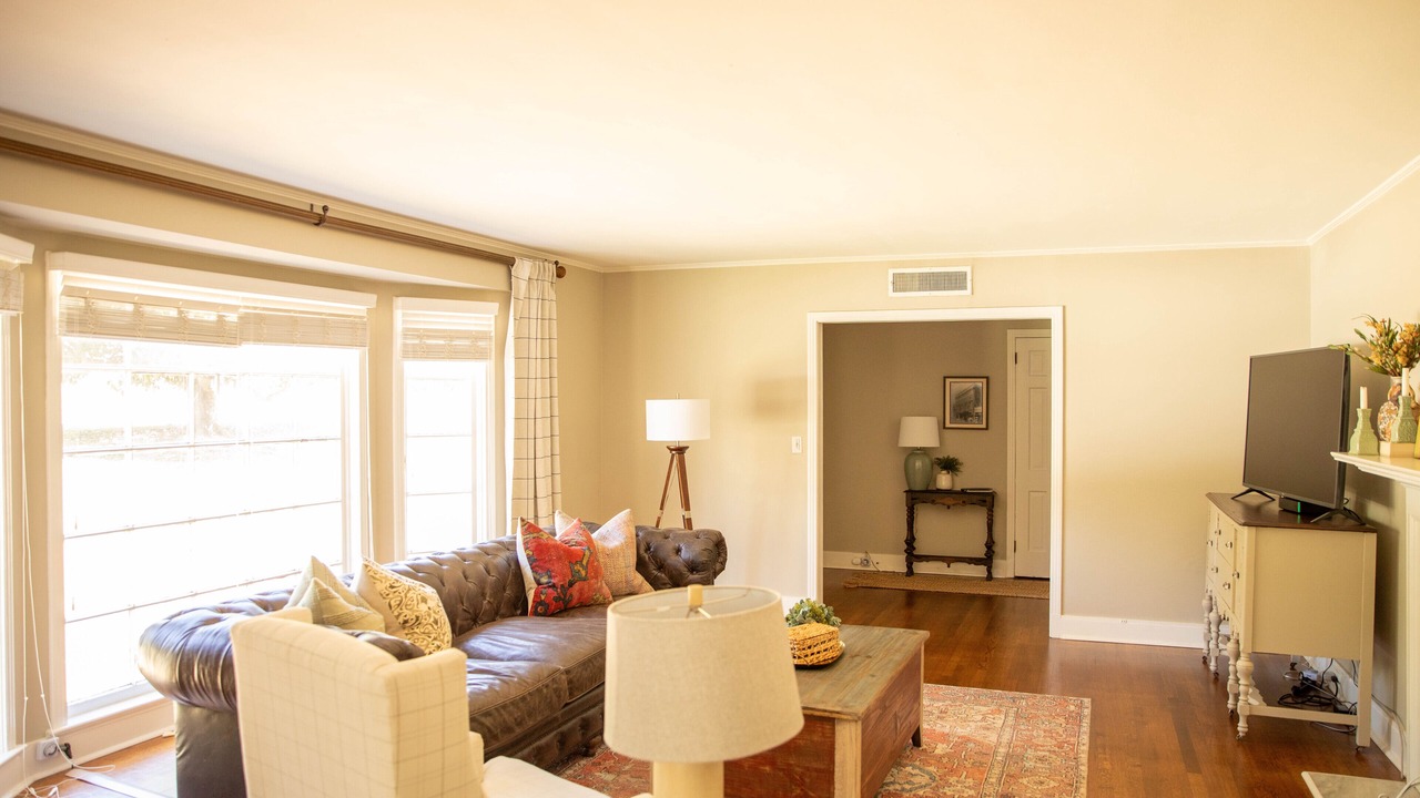 Photo of Livingroom in Laurel