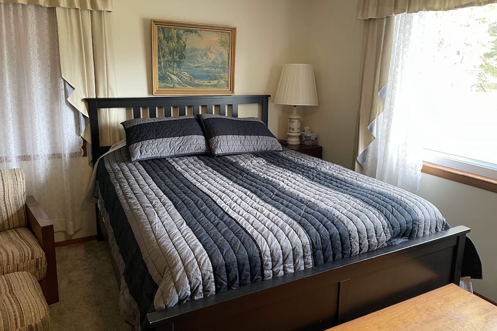 Photo of Bedroom in Pelham