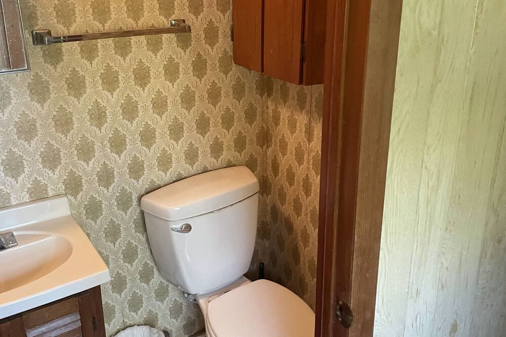 Photo of Bathroom in Pelham