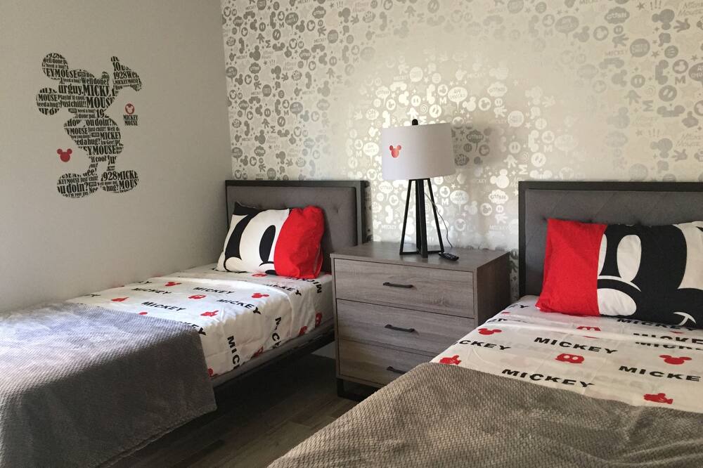 Photo of Bedroom in Four Corners