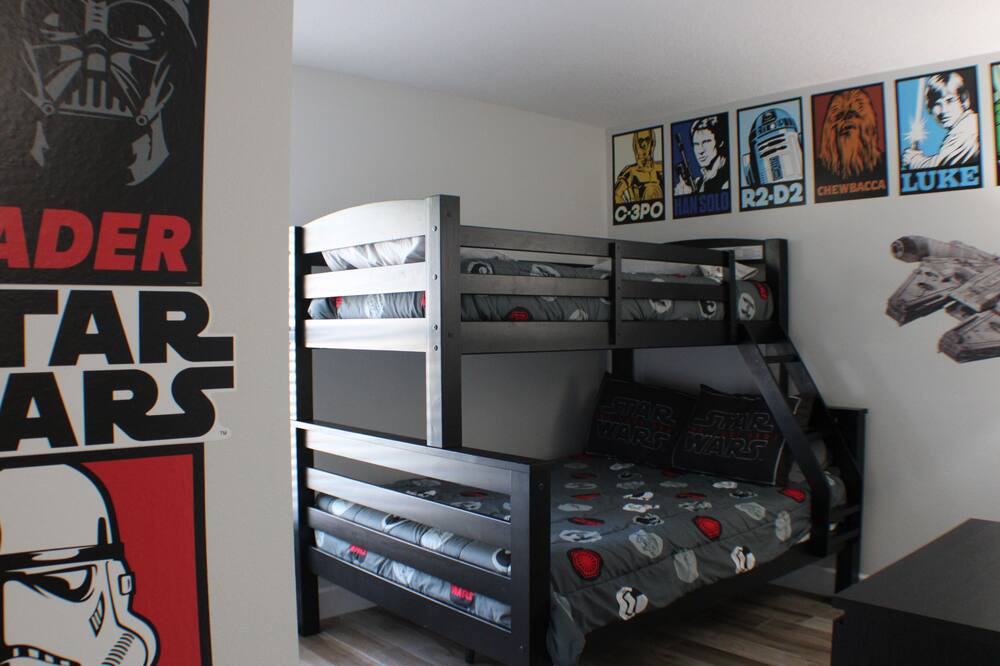 Photo of Bedroom in Four Corners
