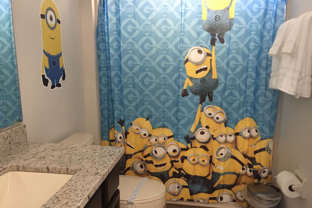 Photo of Bathroom in Four Corners