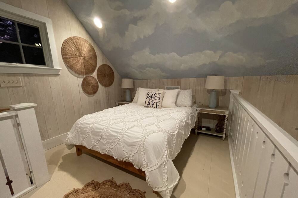 Photo of Bedroom in Greensboro