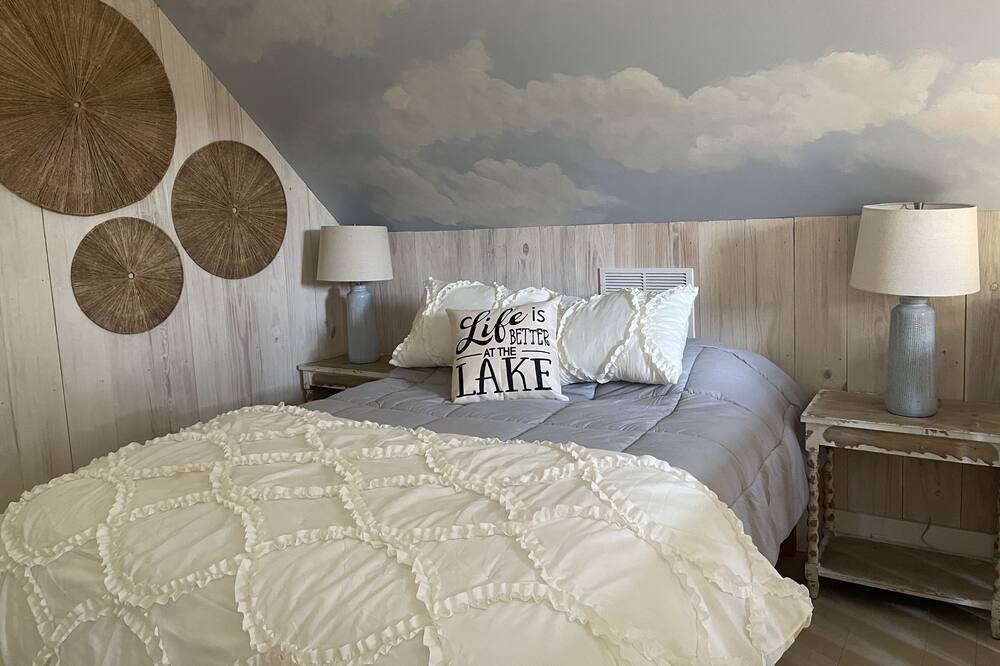 Photo of Bedroom in Greensboro