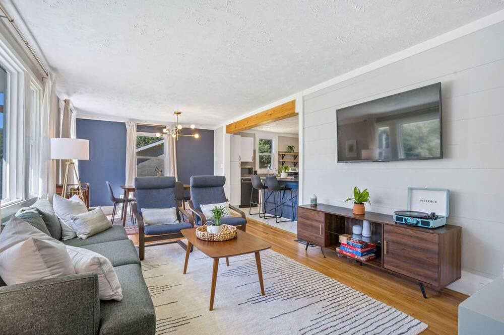 Photo of Bedroom in Atlanta