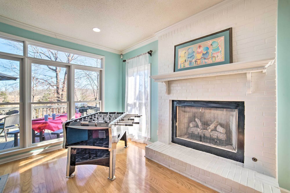 Photo of Livingroom in Northport