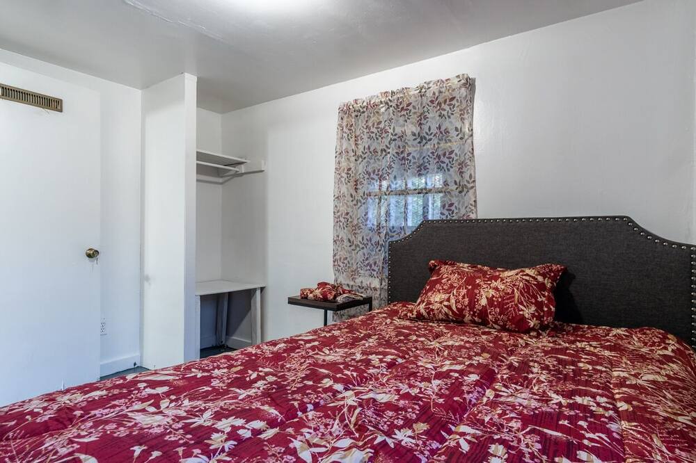 Photo of Bedroom in Jacksonville