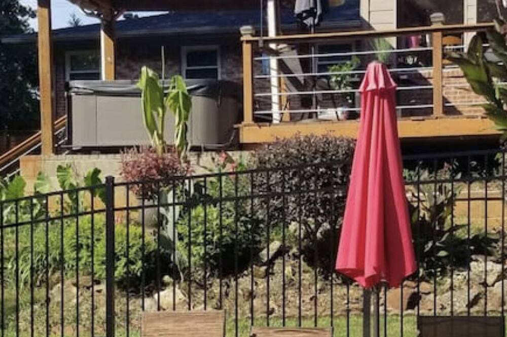 Photo of Outdoor in Church Street