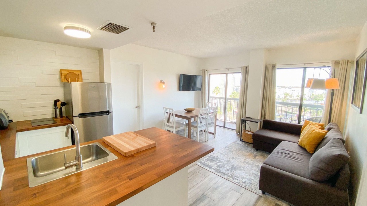 Photo of Livingroom in Southwest Orlando