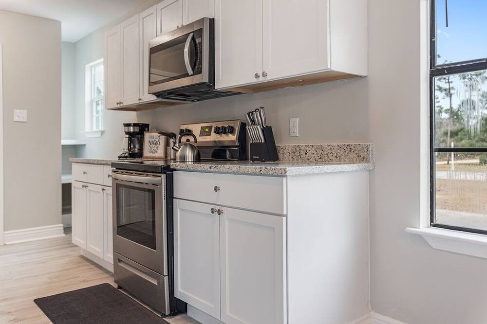 Photo of Kitchen in Theodore
