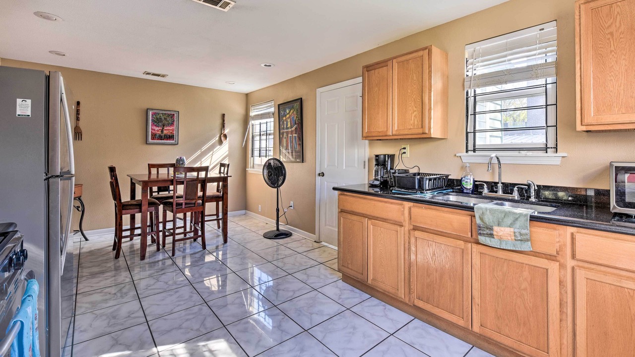 Photo of Kitchen in Esplanade Ridge
