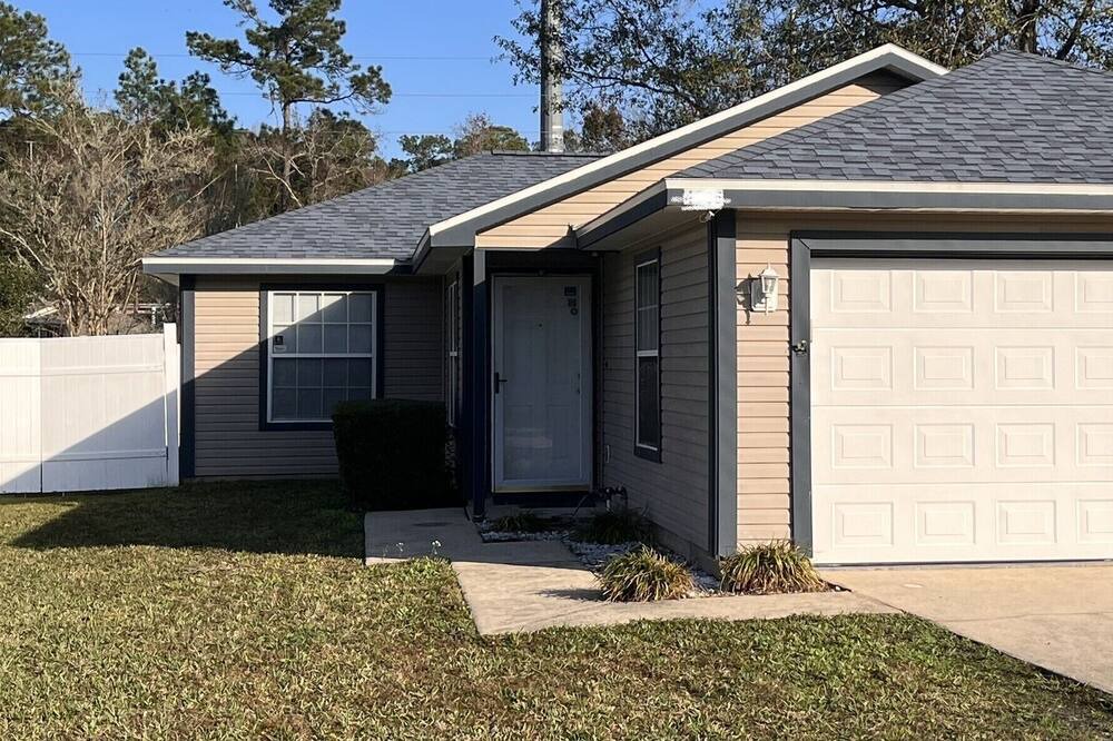 Photo of Bedroom in Northside