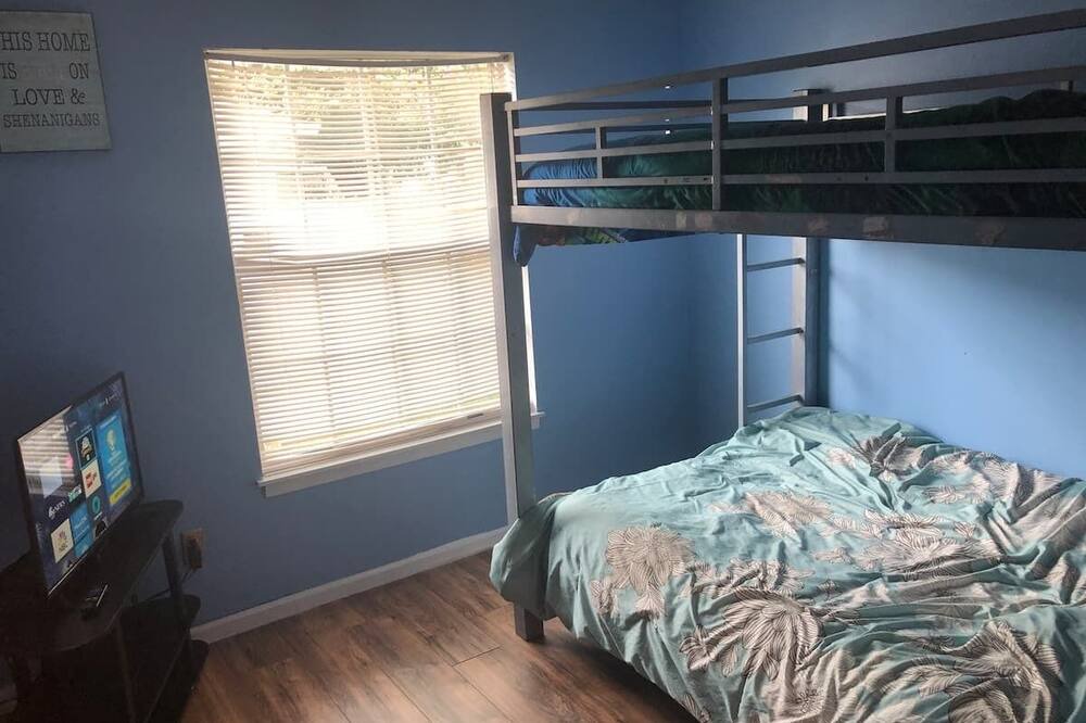 Photo of Bedroom in Northside