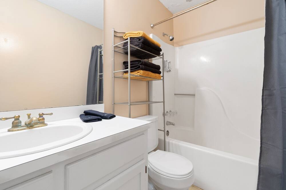 Photo of Bathroom in Daphne