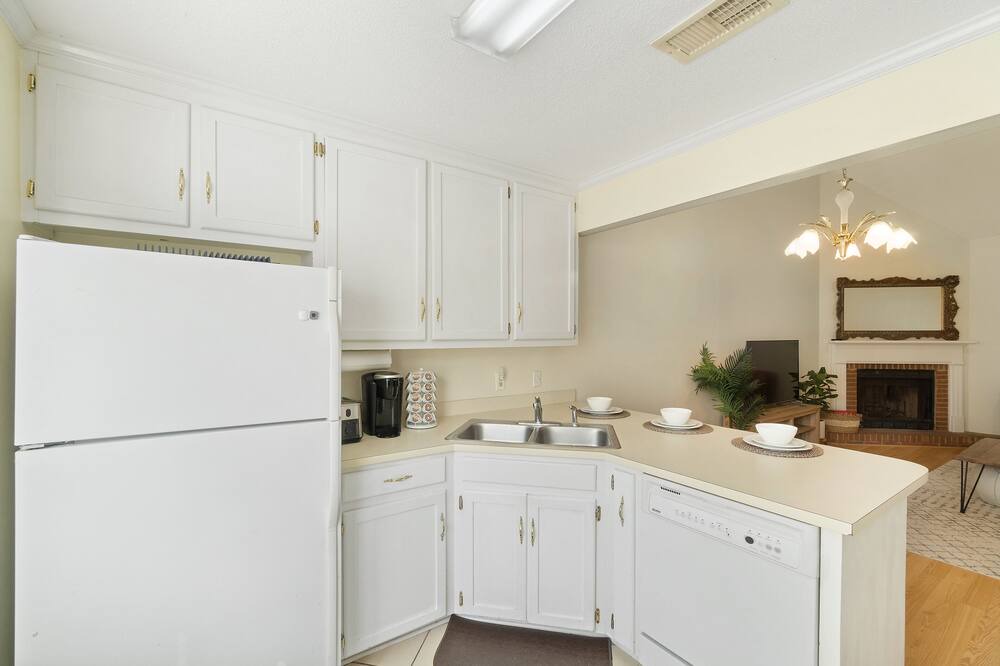 Photo of Kitchen in Daphne
