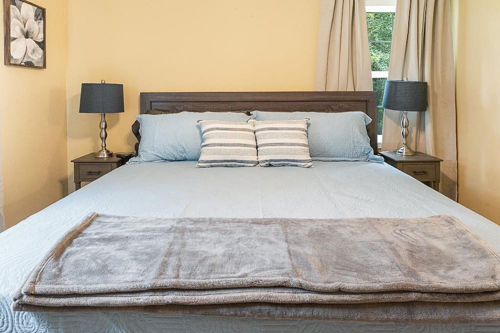 Photo of Bedroom in Saint Elmo