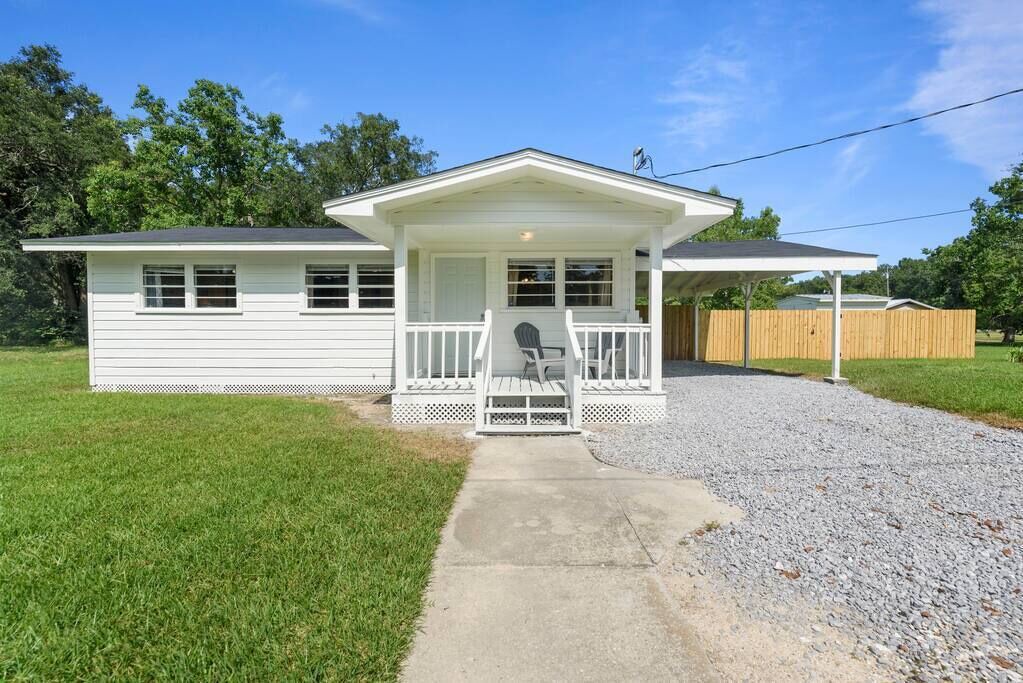 Photo of Outdoor in Grand Bay