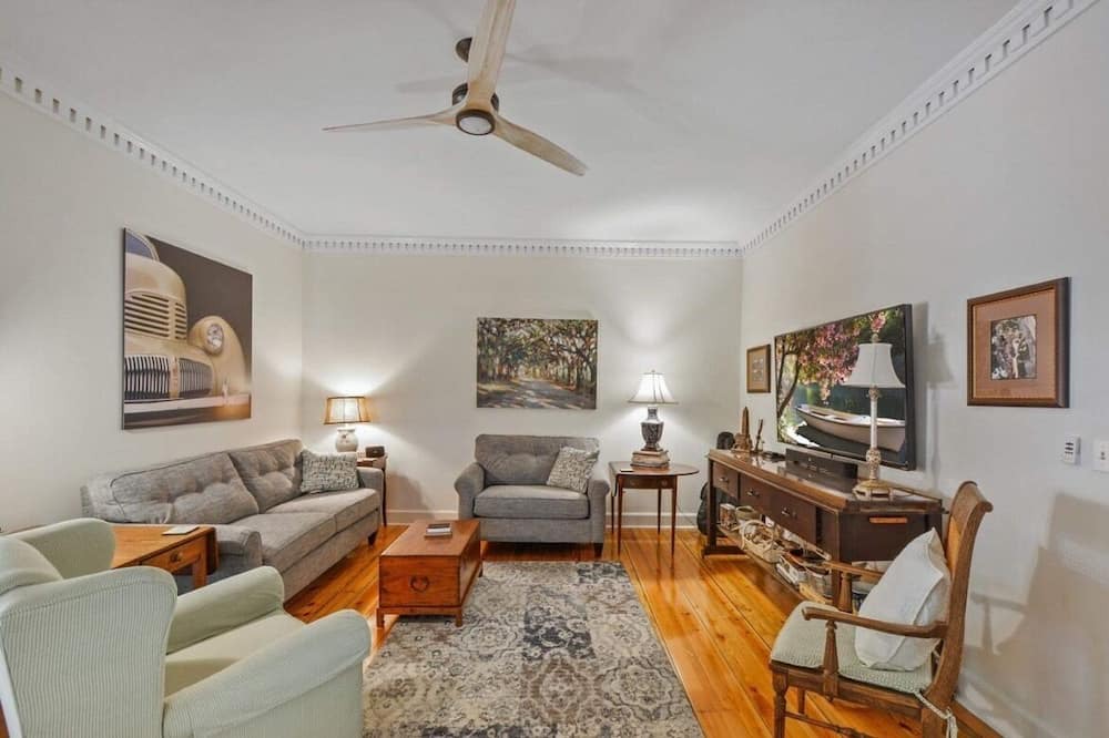Photo of Livingroom in Brunswick