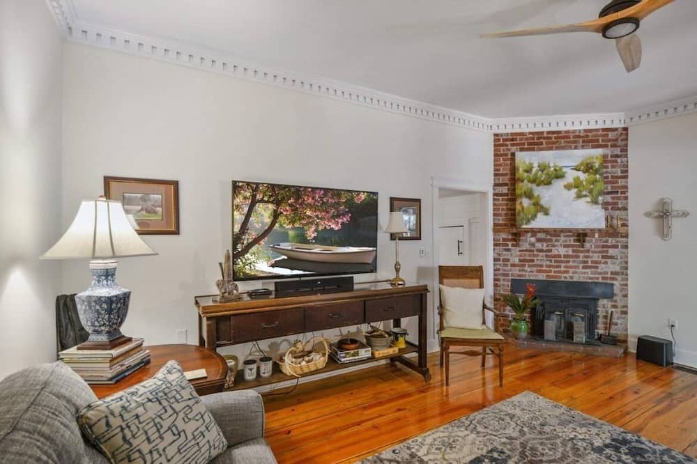 Photo of Livingroom in Brunswick