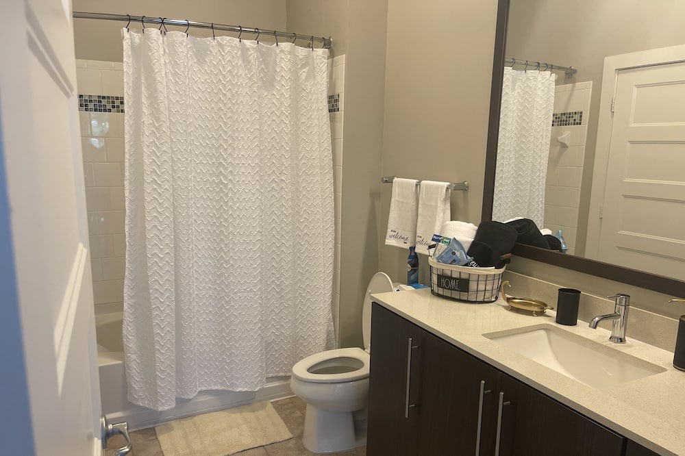 Photo of Bathroom in Lindridge-Martin Manor