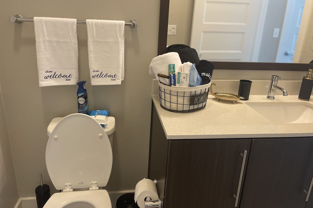 Photo of Bathroom in Lindridge-Martin Manor