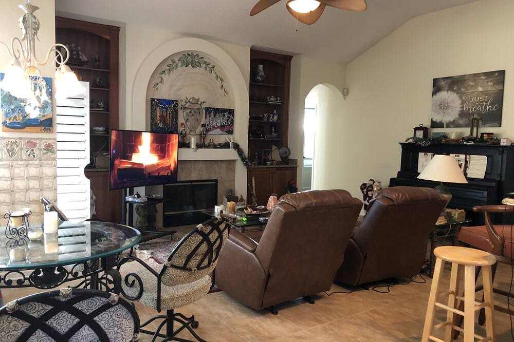 Photo of Livingroom in Latrium