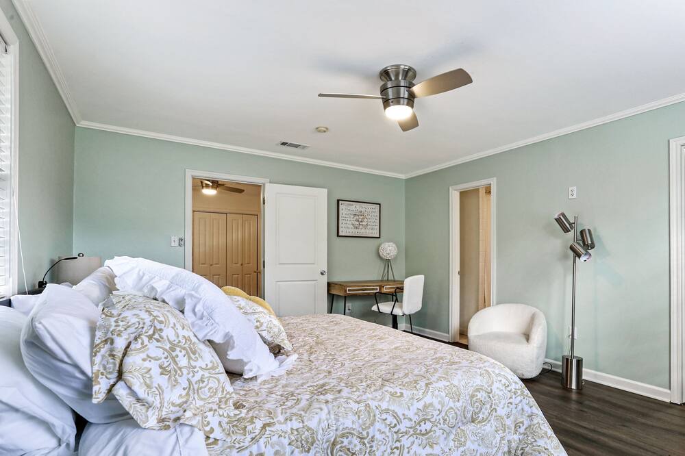 Photo of Bedroom in Covington
