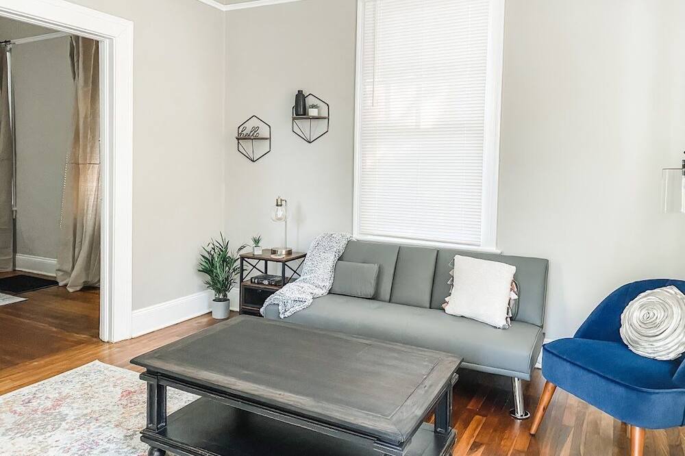Photo of Bedroom in Montgomery