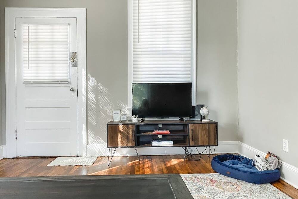 Photo of Livingroom in Montgomery