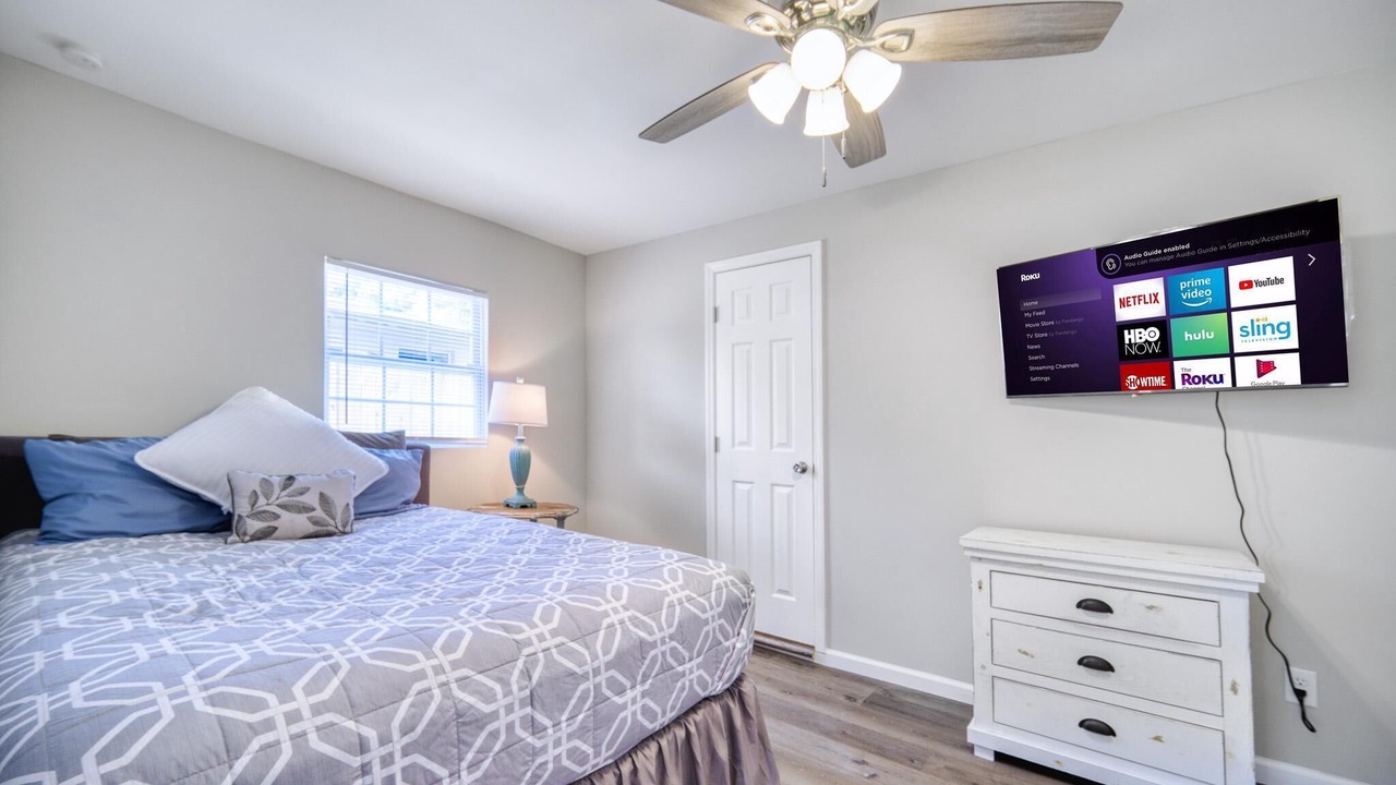 Photo of Bedroom in Murray Hill