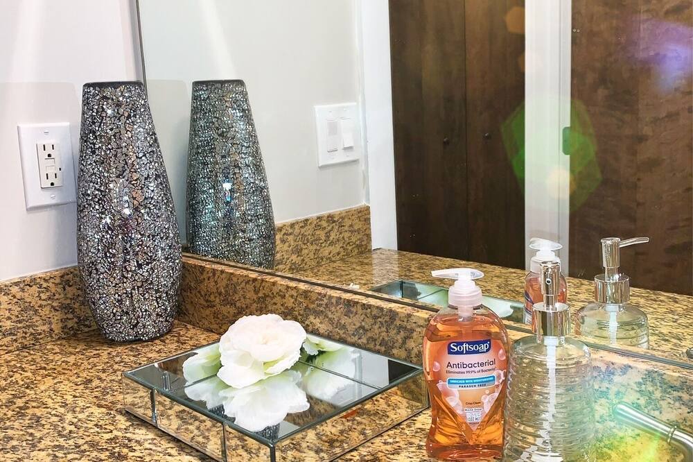 Photo of Bathroom in Atlantic Station Area