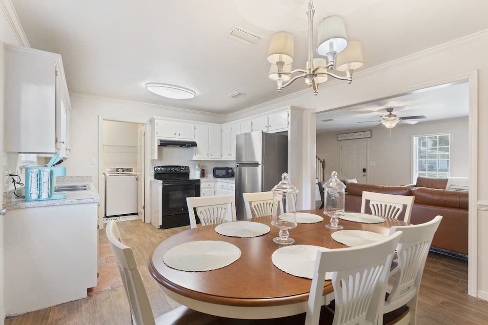 Photo of Kitchen in Daphne