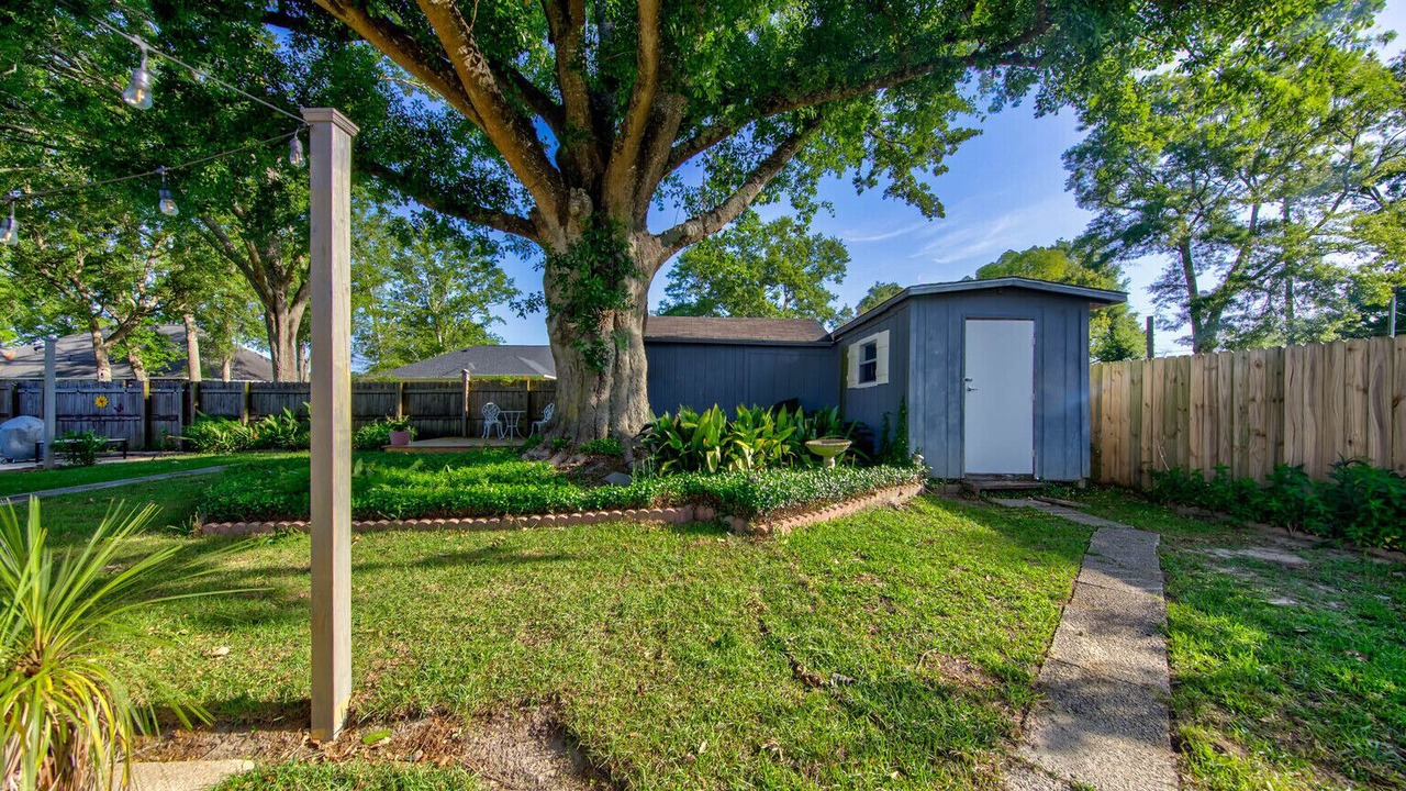 Photo of Outdoor in Foley