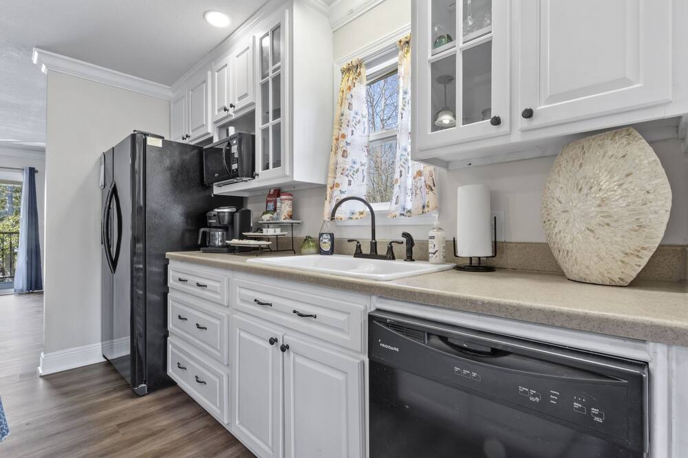 Photo of Kitchen in Gulf Hills
