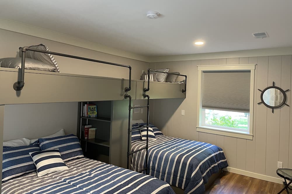 Photo of Bedroom in Baldwin