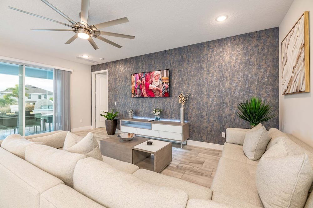 Photo of Livingroom in Celebration