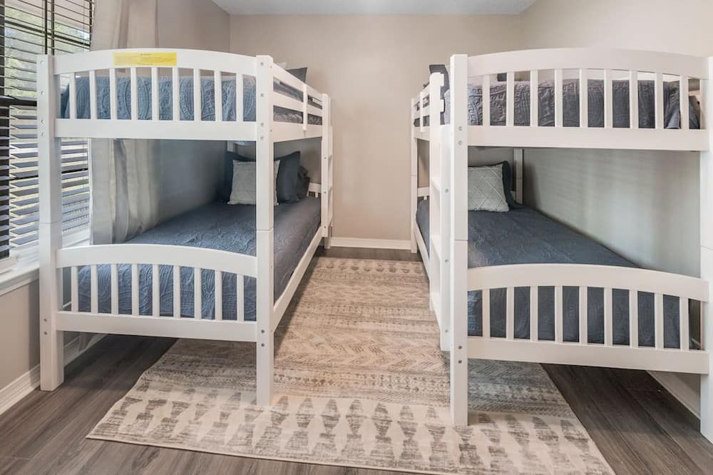 Photo of Bedroom in Saint Elmo