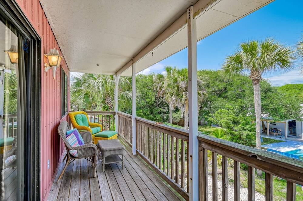 Photo of Patio Balcony in Coquina Gables