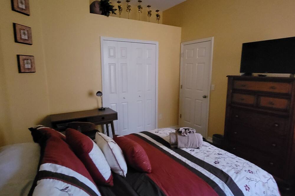 Photo of Bedroom in Lake Mary