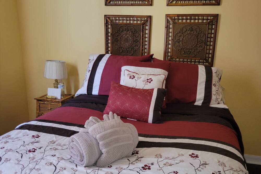 Photo of Bedroom in Lake Mary